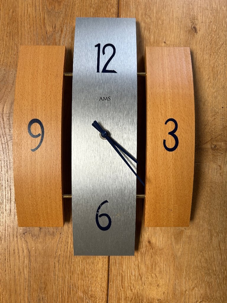 AMS design wandklok, Huis en Inrichting, Stil uurwerk, Analoog, Ophalen of Verzenden, Zo goed als nieuw