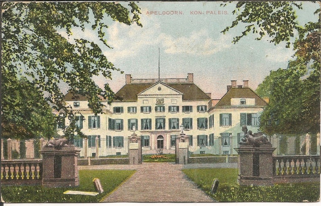 Oude Ansichtkaart Paleis Het Loo Apeldoorn, Ophalen of Verzenden, 1920 tot 1940, Ongelopen, Gelderland