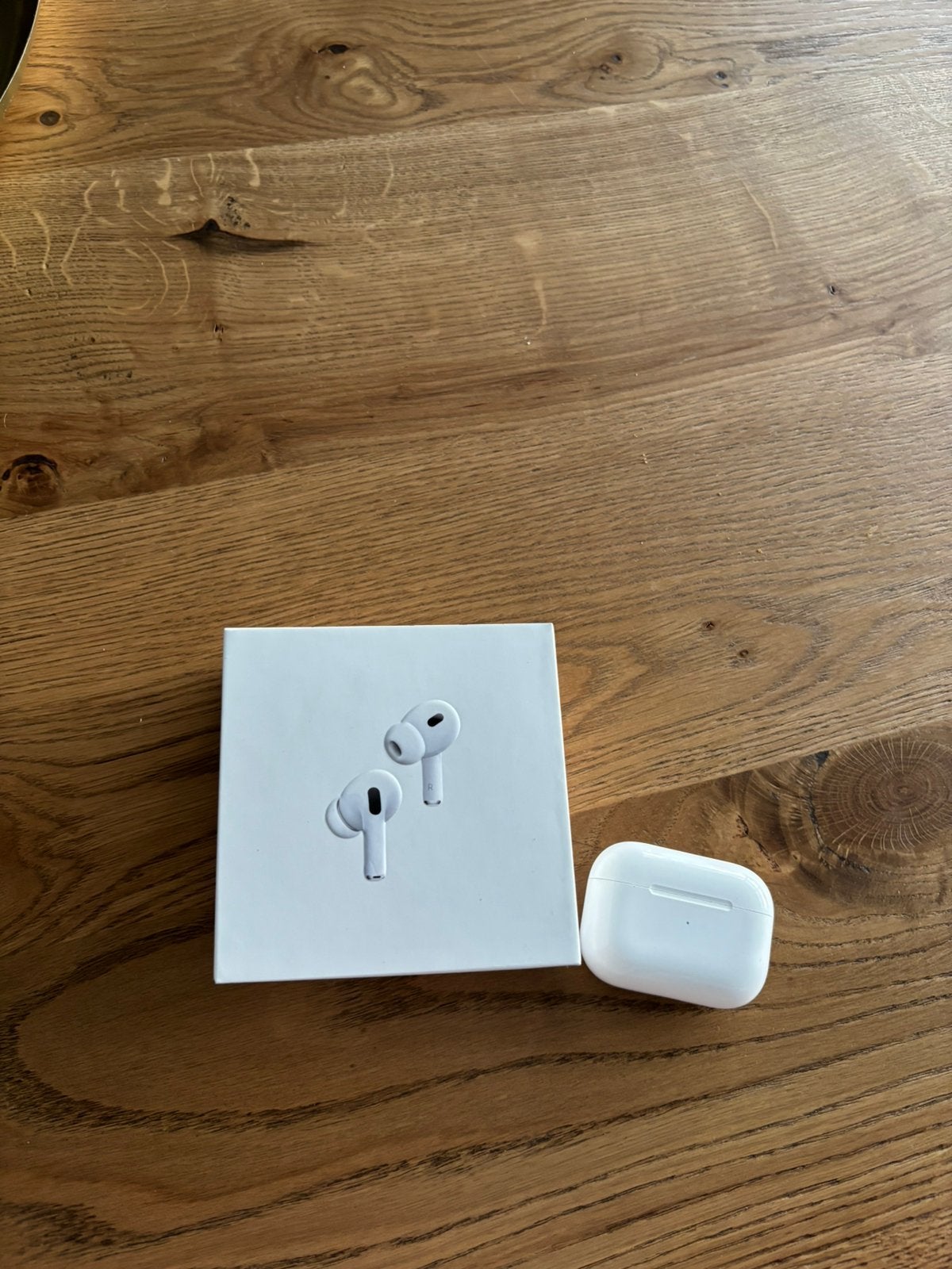 AirPods 2 pro, Gebruikt, In gehoorgang (in-ear), Bluetooth, Ophalen of Verzenden