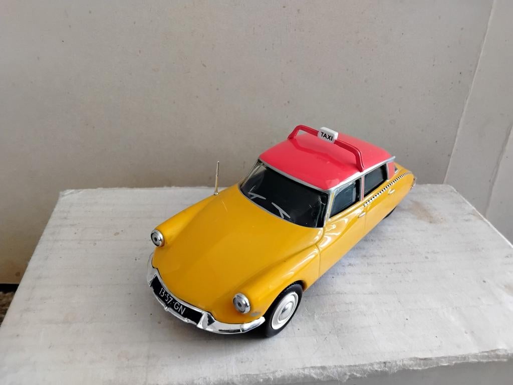 CITROËN  DS     TAXI   KLEUR   GEEL  MET  ORANJE, Ophalen of Verzenden, Nieuw, Auto