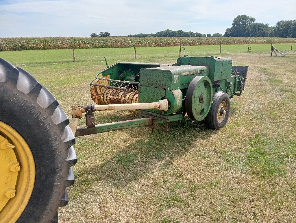 John Deere 224t  hooipers, Ophalen, Veehouderij, Oogstmachine