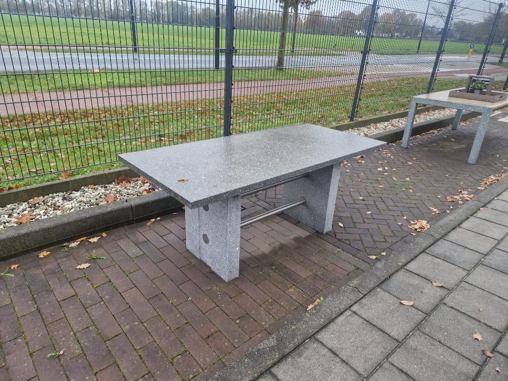 Tuintafel Graniet grijs, Tuin en Terras, Tuintafels, Ophalen, Zo goed als nieuw, Rechthoekig, Overige materialen