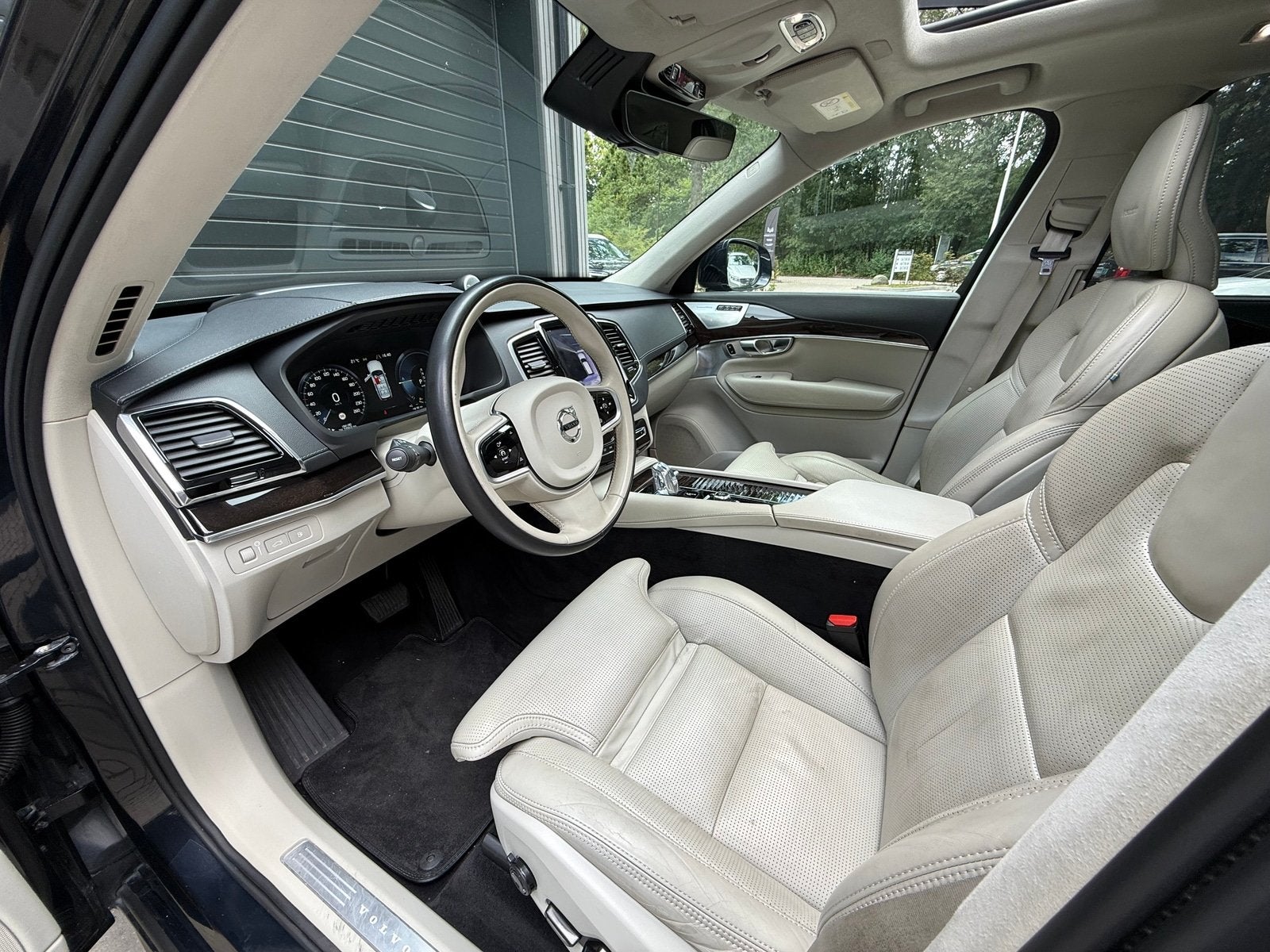 Foto 9 van Volvo XC90 2.0 T8 Twin Engine AWD Inscription