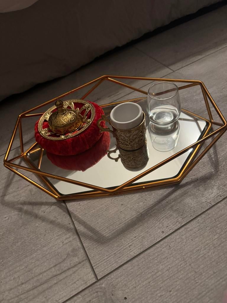 koffieset voor de bruidegom, Huis en Inrichting, Woonaccessoires | Dienbladen, Ophalen of Verzenden, Zo goed als nieuw, Rond, Hout