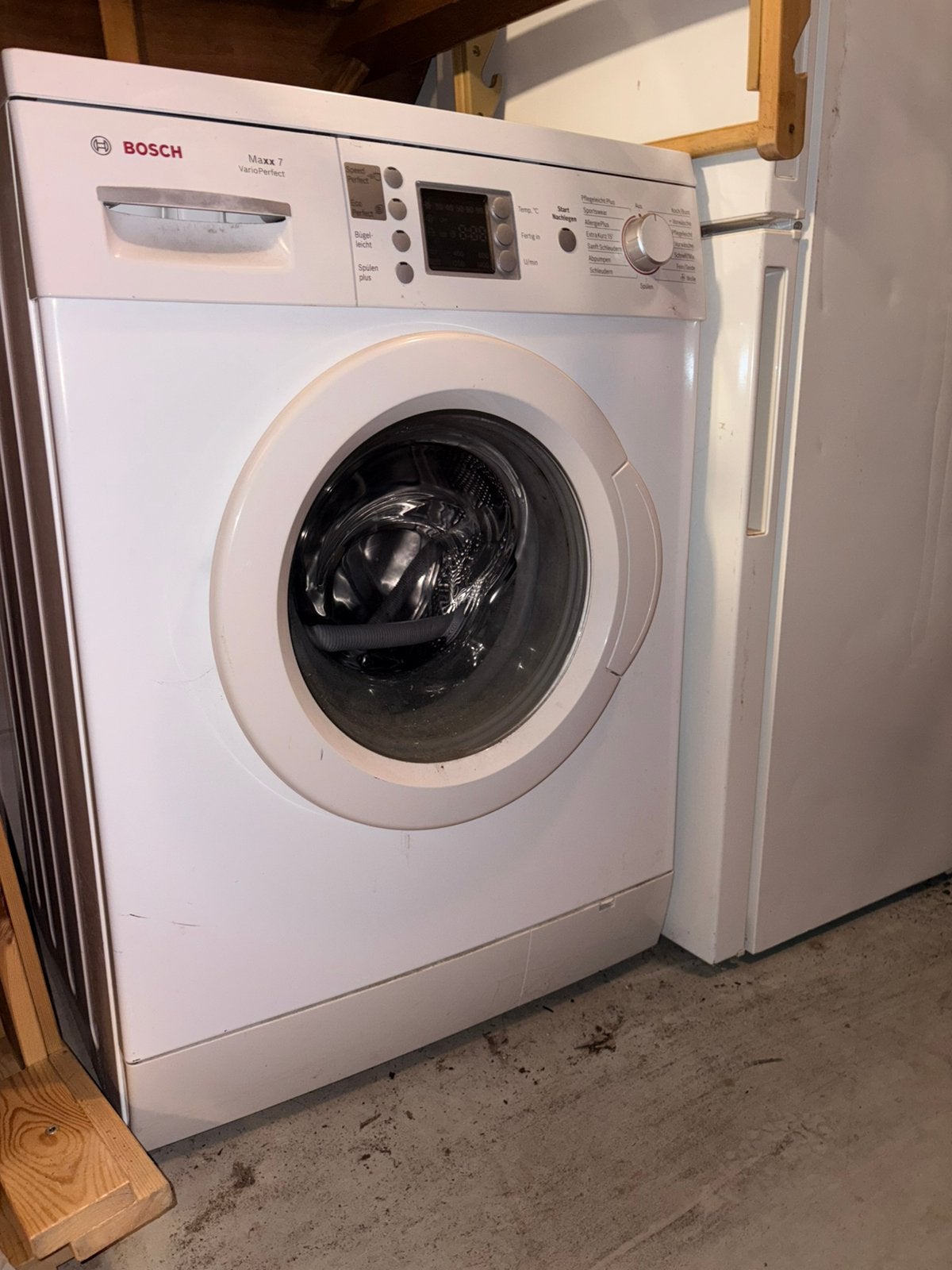 Bosch wasmachine, Ophalen, Zo goed als nieuw, 85 tot 90 cm, 1200 tot 1600 toeren