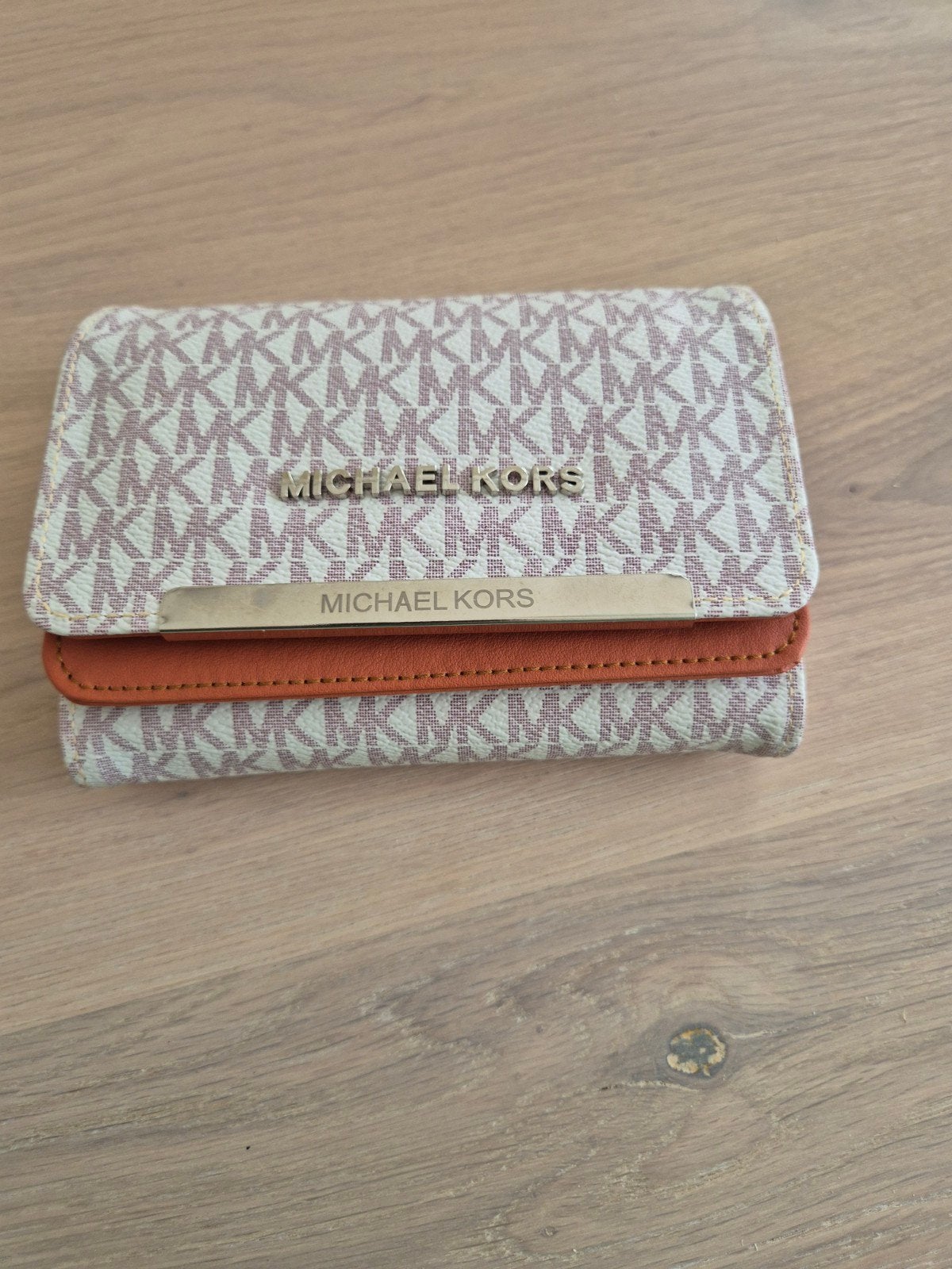 Michael Kors portemonnee met MK-logo en bruine accenten, Overige merken, Bruin, Nieuw, Ophalen of Verzenden