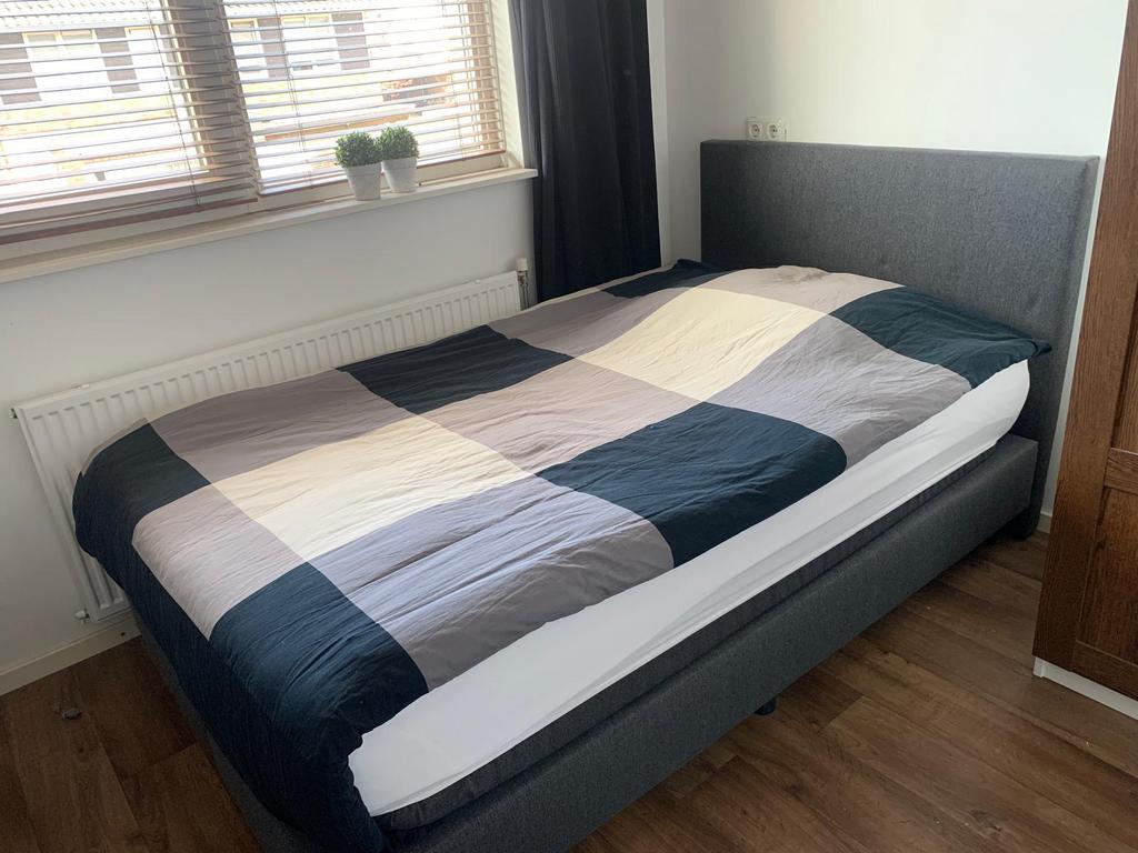 Te koop twijfelaar boxspring graniet grijs incl topper, Ophalen, Zo goed als nieuw, Twijfelaar, 120 cm