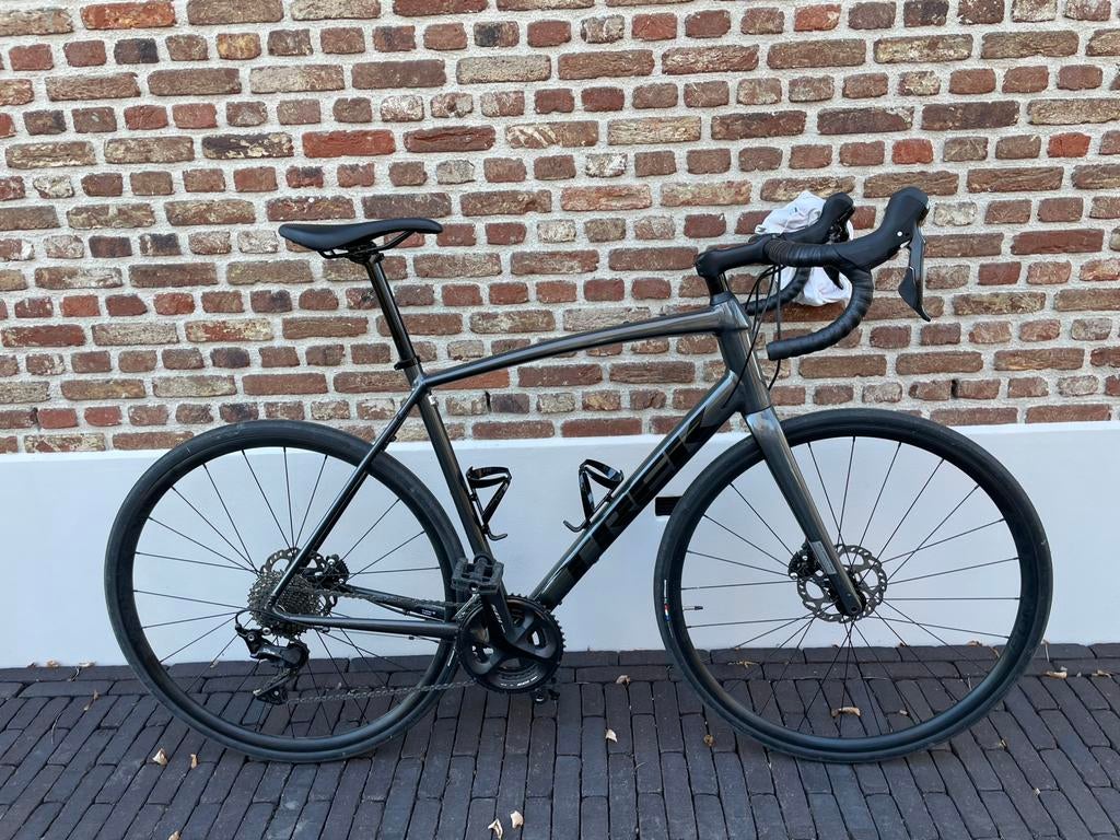 Trek Domane AL5 Disc 2022 58” Shimano105 Zo goed als nieuw, Fietsen en Brommers, Fietsen | Racefietsen, Aluminium, Zo goed als nieuw