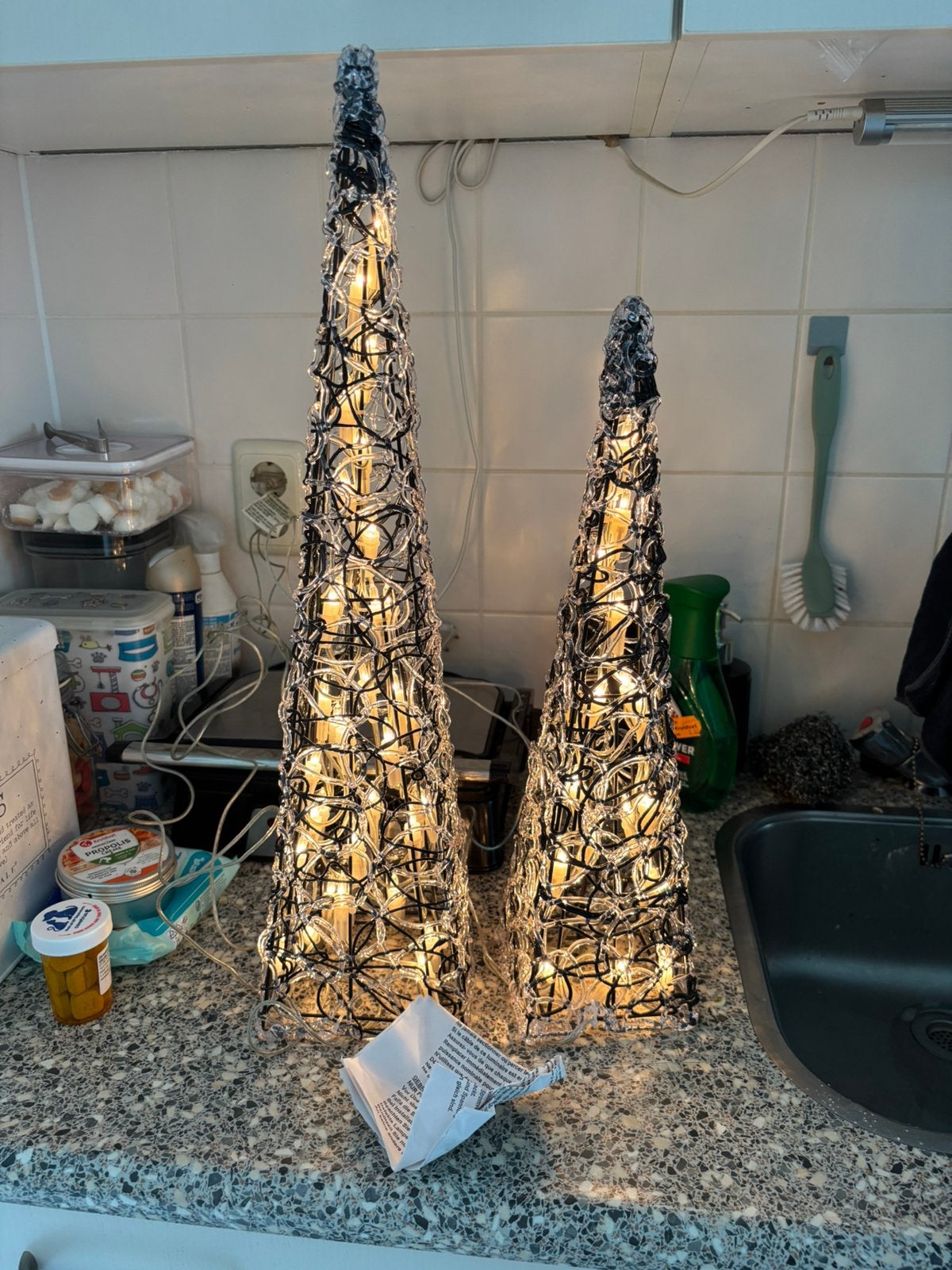 Decoratieve lichtpiramides (set van 2), Ophalen, Zo goed als nieuw