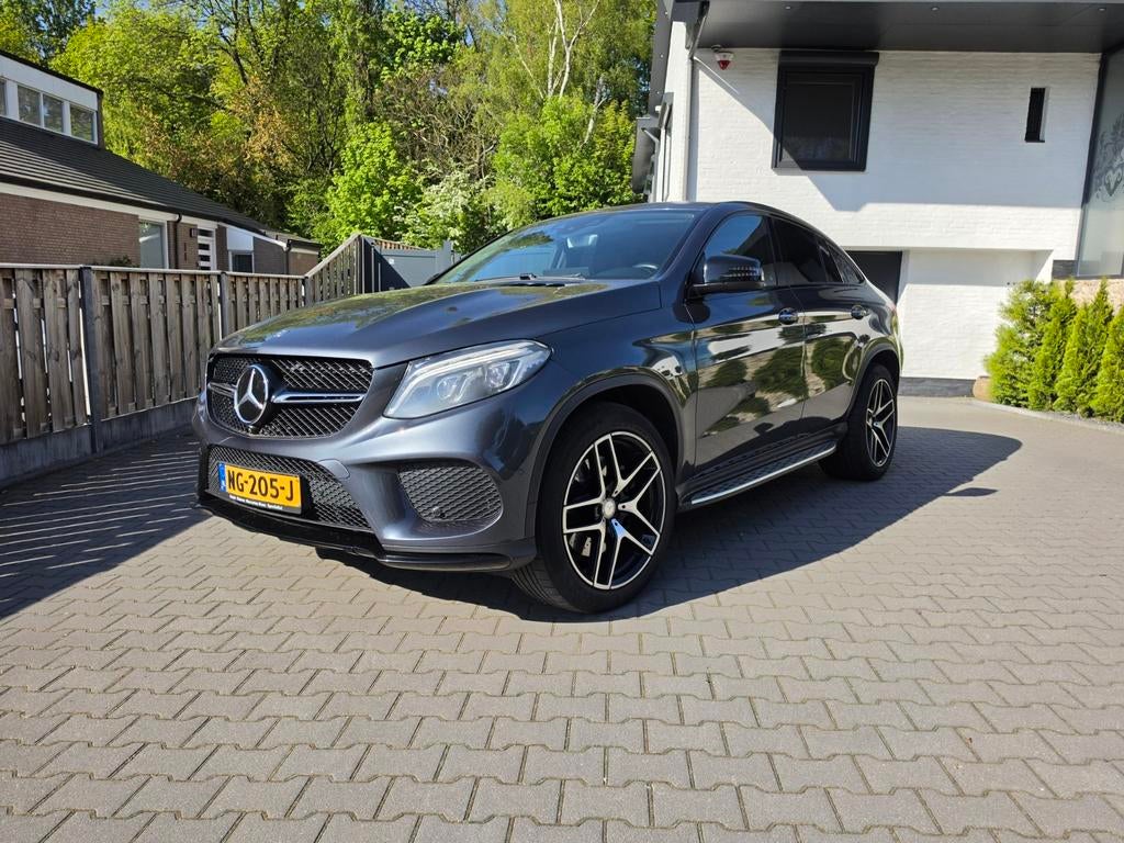 Mercedes GLE 400 biturbo Coupé Full option Exclusive edition, Auto's, Mercedes-Benz, Automaat, 2996 cc, Leder, Particulier