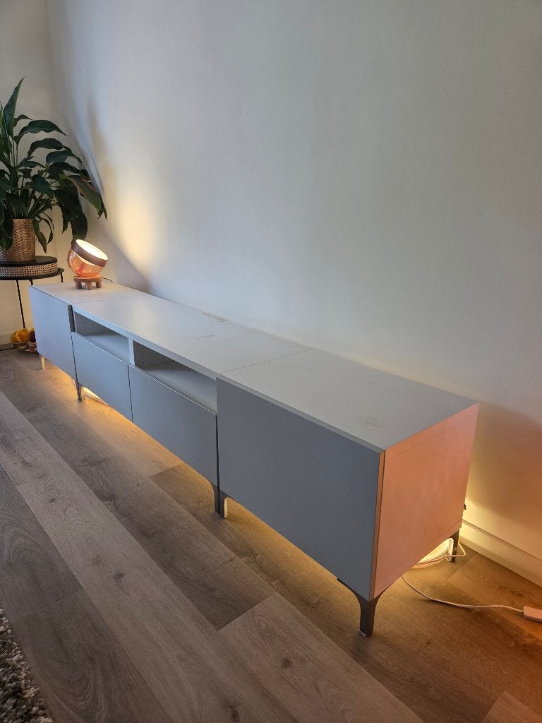 Gratis tv meubel ikea besta, Ophalen, Gebruikt, 200 cm of meer, Minder dan 100 cm