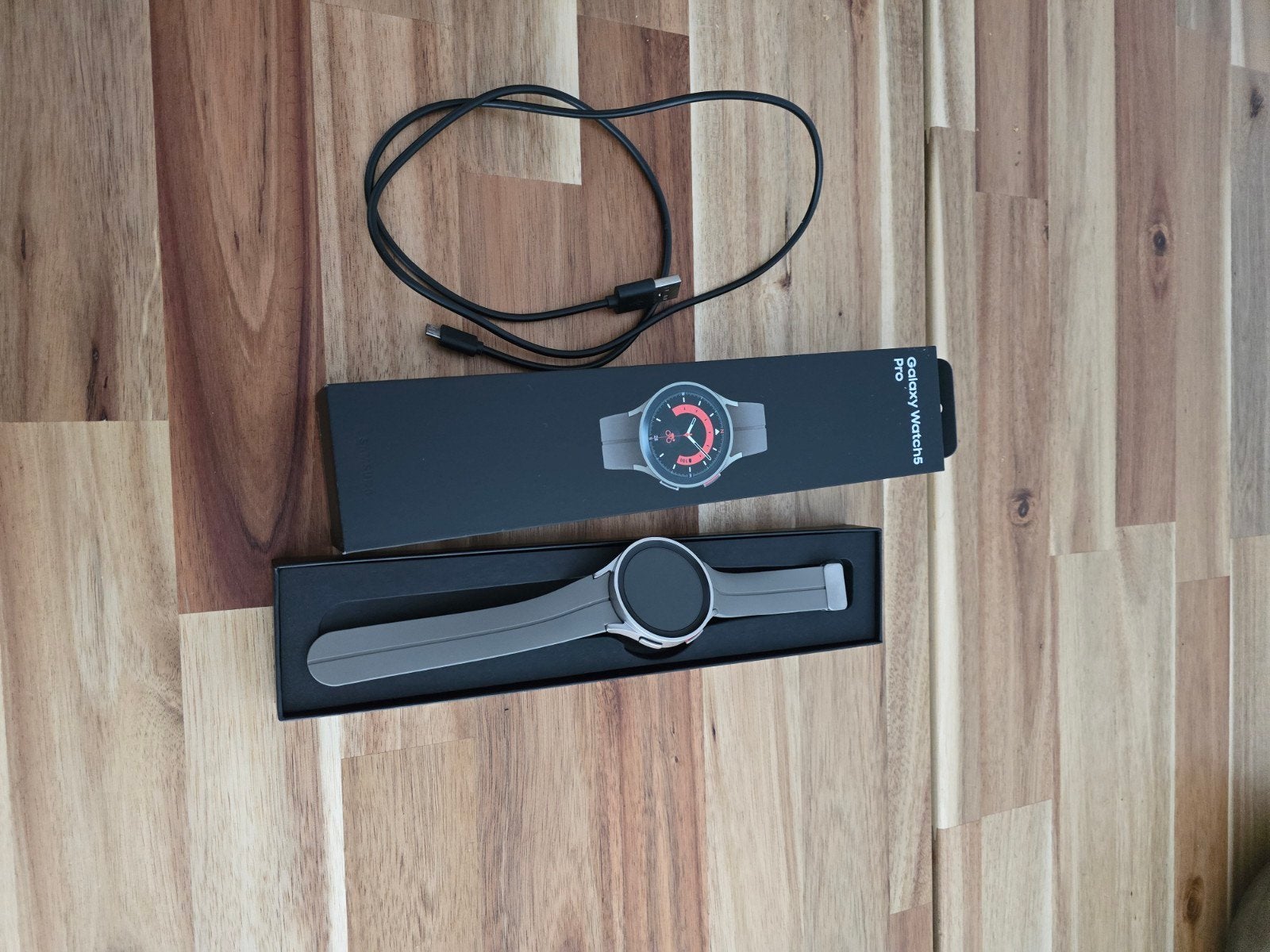 Samsung Galaxy smartwatch 5 Pro, Verzenden, Nieuw, Grijs, Android