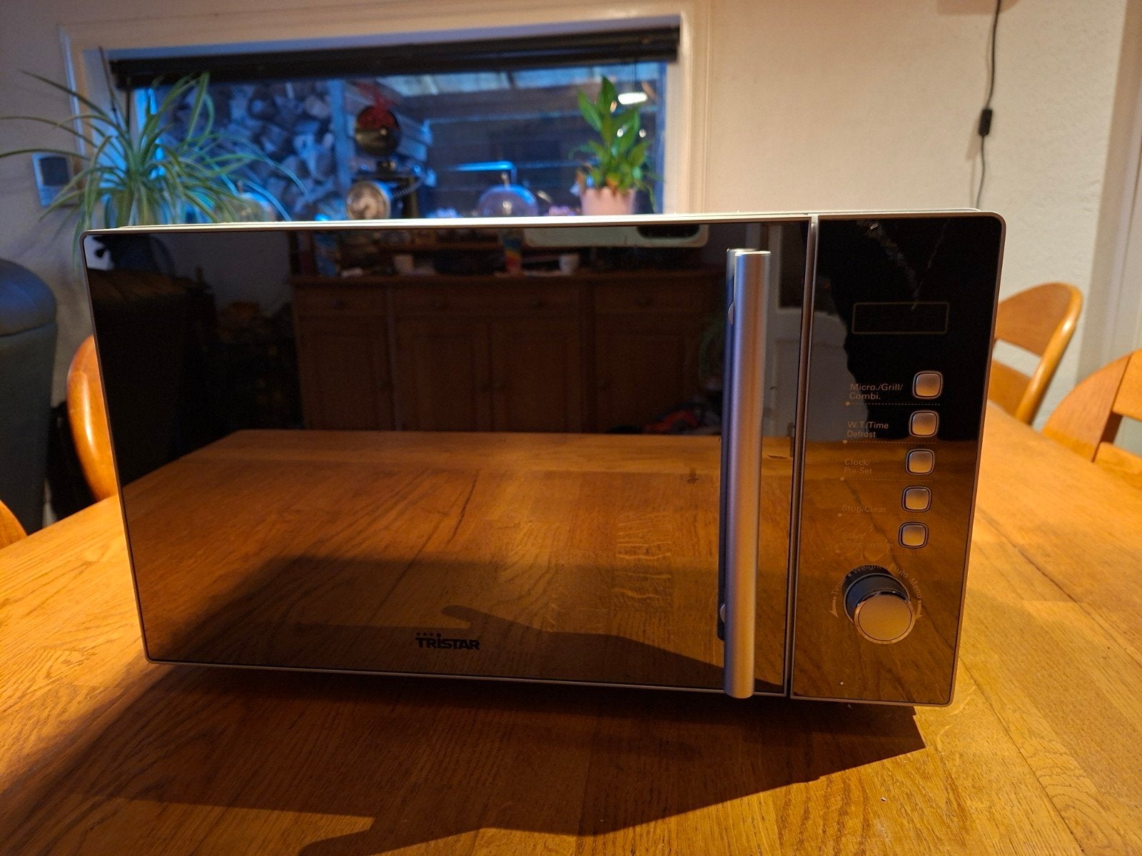 Tristar MW-2705 Magnetron met Grillfunctie - 20L, Ophalen, Grill, Zo goed als nieuw, Draaiplateau