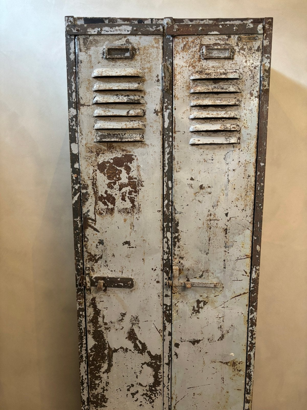 Antieke Franse locker kast staal, Ophalen, Gebruikt, Vintage, industrieel, antiek