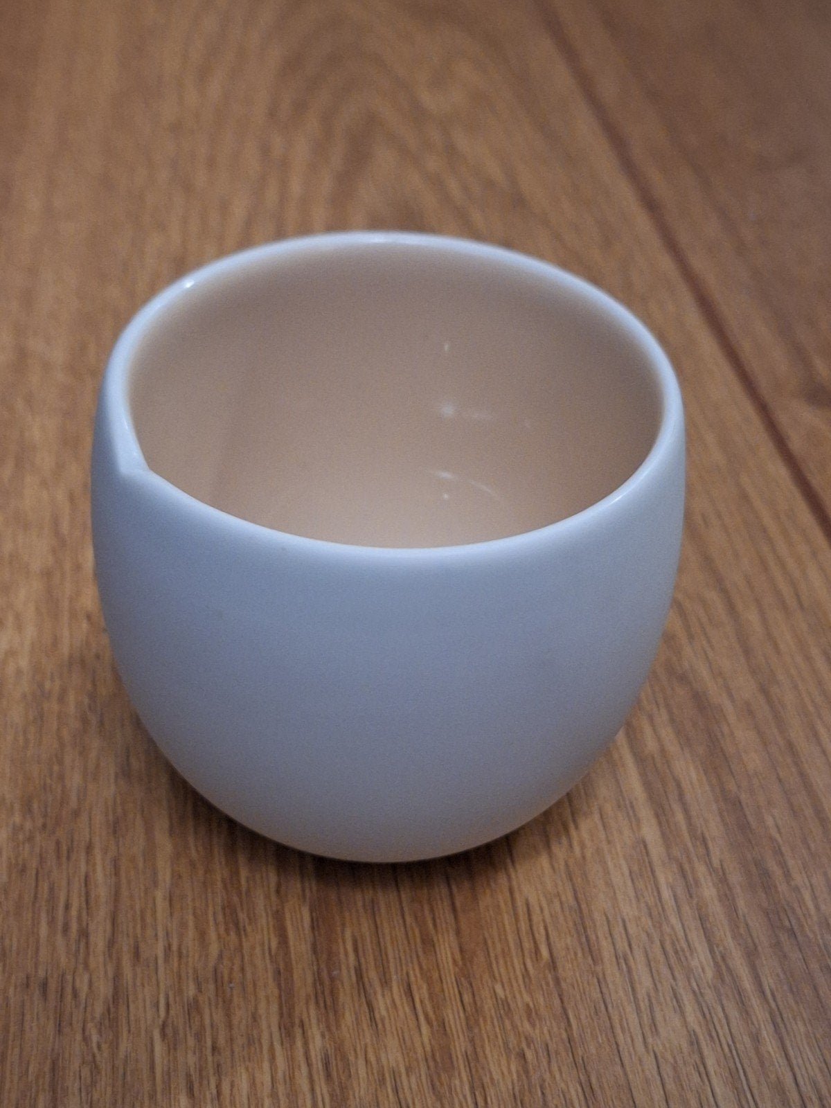 India Mahdavi Nespresso Lungo Kopje, Overige merken, Keramiek, Ophalen of Verzenden, Zo goed als nieuw
