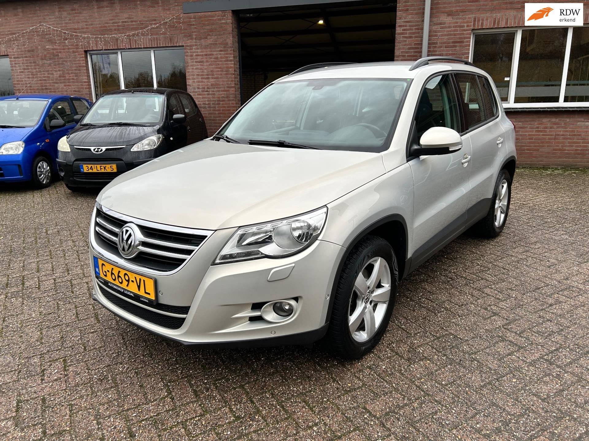 Volkswagen Tiguan 1.4 TSI Sport&Style // Nieuwe APK !, Auto's, Voorwielaandrijving, Euro 5, 4 cilinders, 150 pk