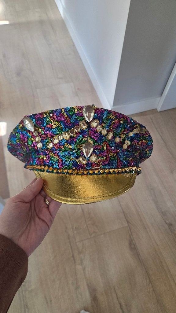 Luxe Carnaval / Festival Hoeden met glitters – T.E.A.B., Ophalen of Verzenden, Zo goed als nieuw, Hoed of Pruik, Carnaval