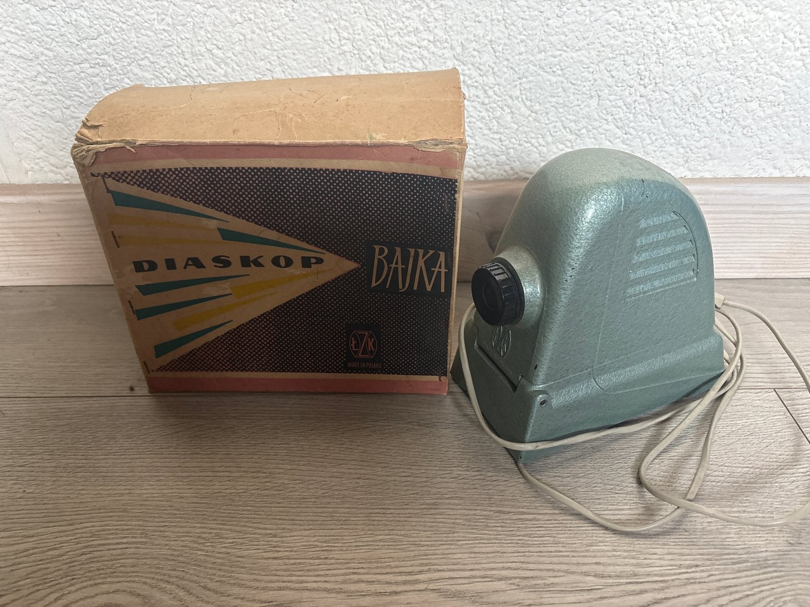 Vintage Bajka Diaprojector LZK (1958) met films en doos, Ophalen of Verzenden, Gebruikt