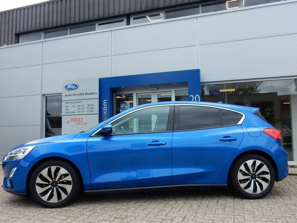 Ford Focus 125PK EcoBoost Titanium Business | Winter Pack |, Auto's, Ford, Stof, Gebruikt, Automatische klimaatregeling, Blauw