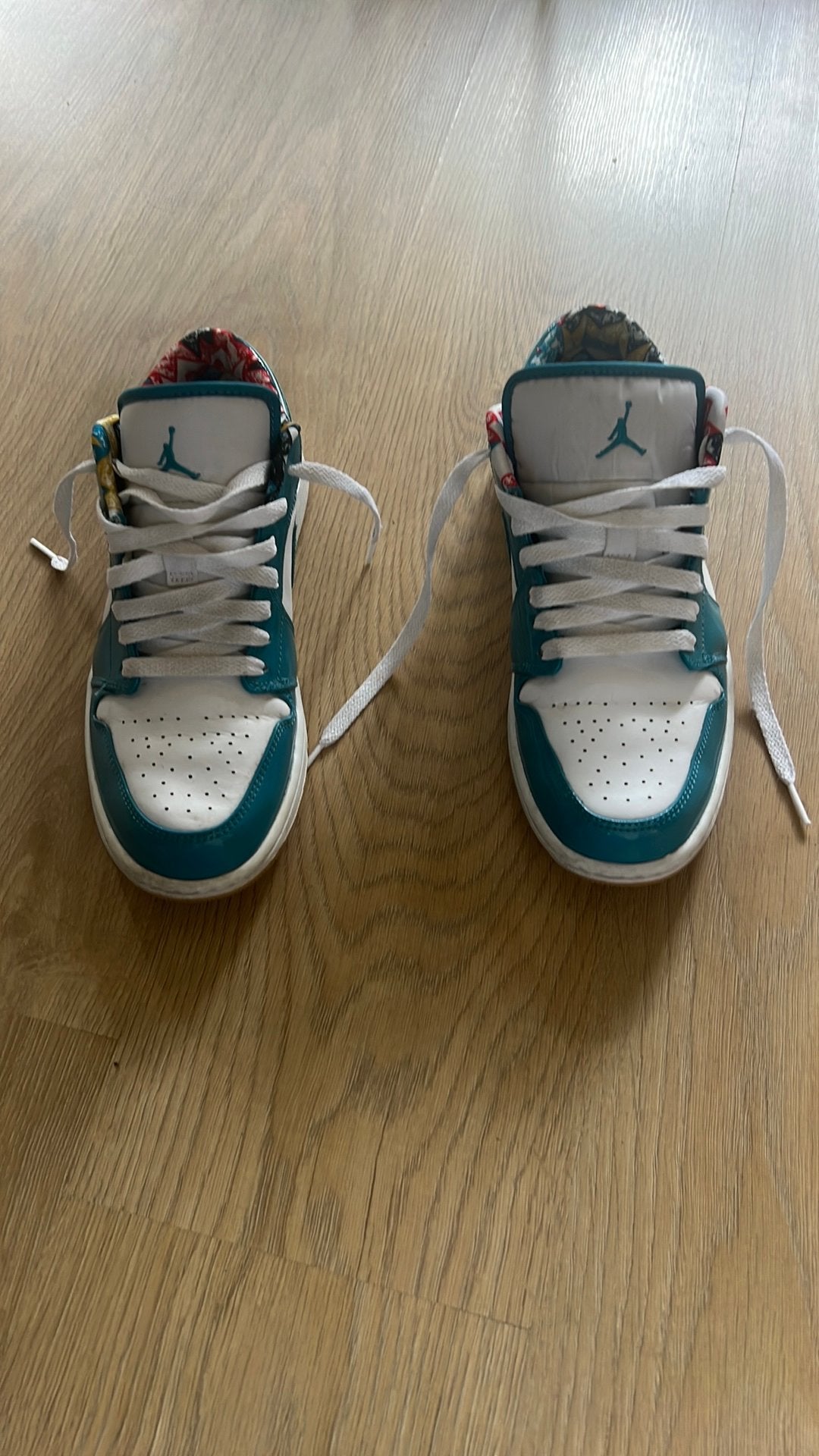 Air Jordan 1 Low SE Barcelona Cyber Teal (DC6991-400), Kleding | Heren, Schoenen, Blauw, Ophalen of Verzenden, Sneakers of Gympen