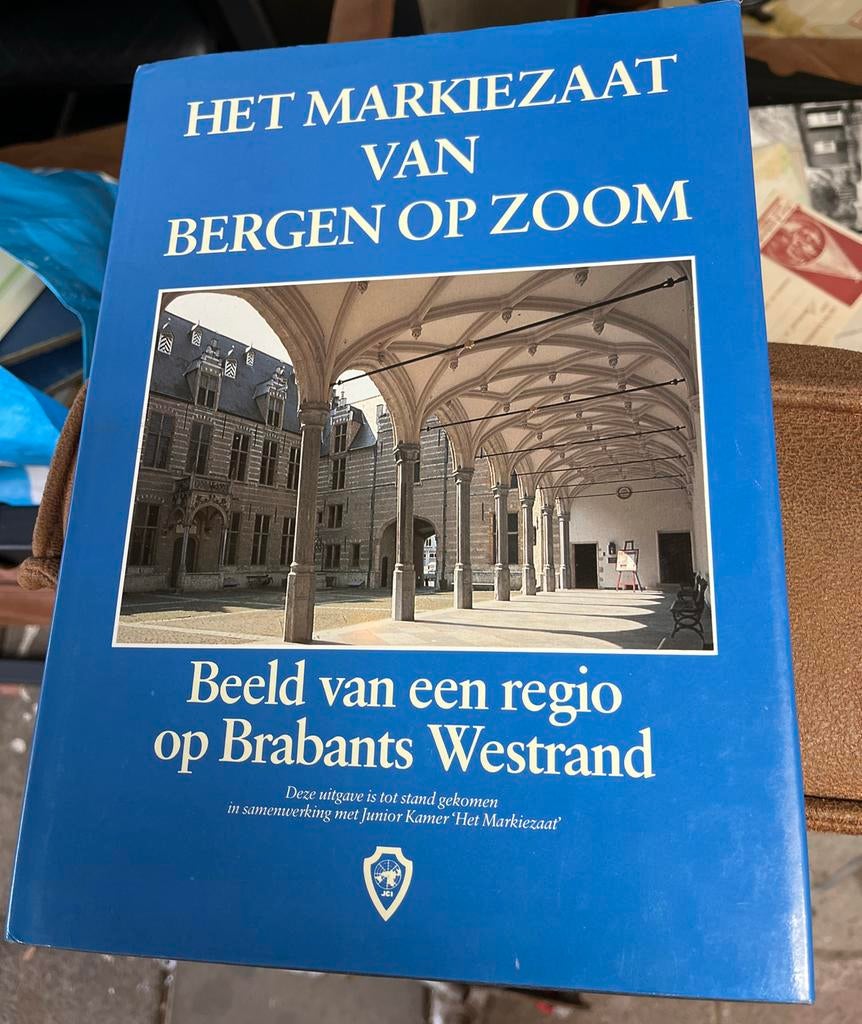 Het Markiezaat van Bergen op Zoom - Cees Vanwesenbeeck, Boeken, Geschiedenis | Stad en Regio, Ophalen of Verzenden, 20e eeuw of later