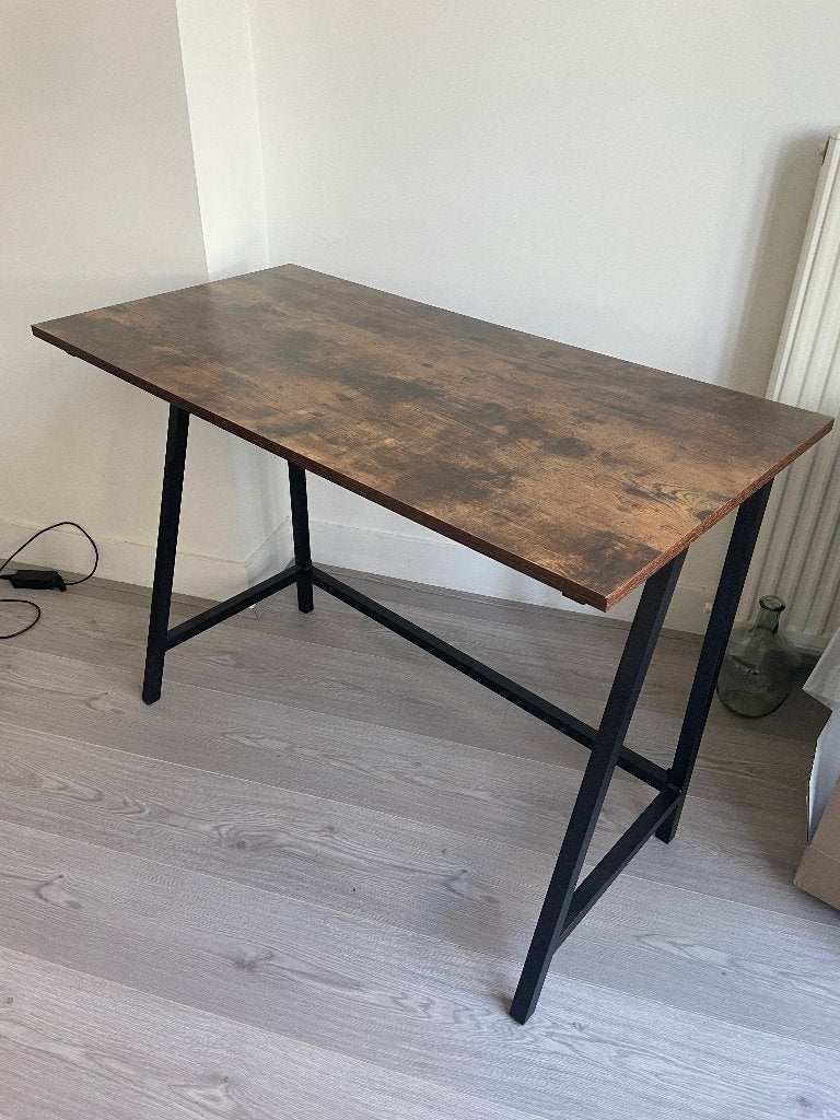 Desk, Ophalen, Zo goed als nieuw