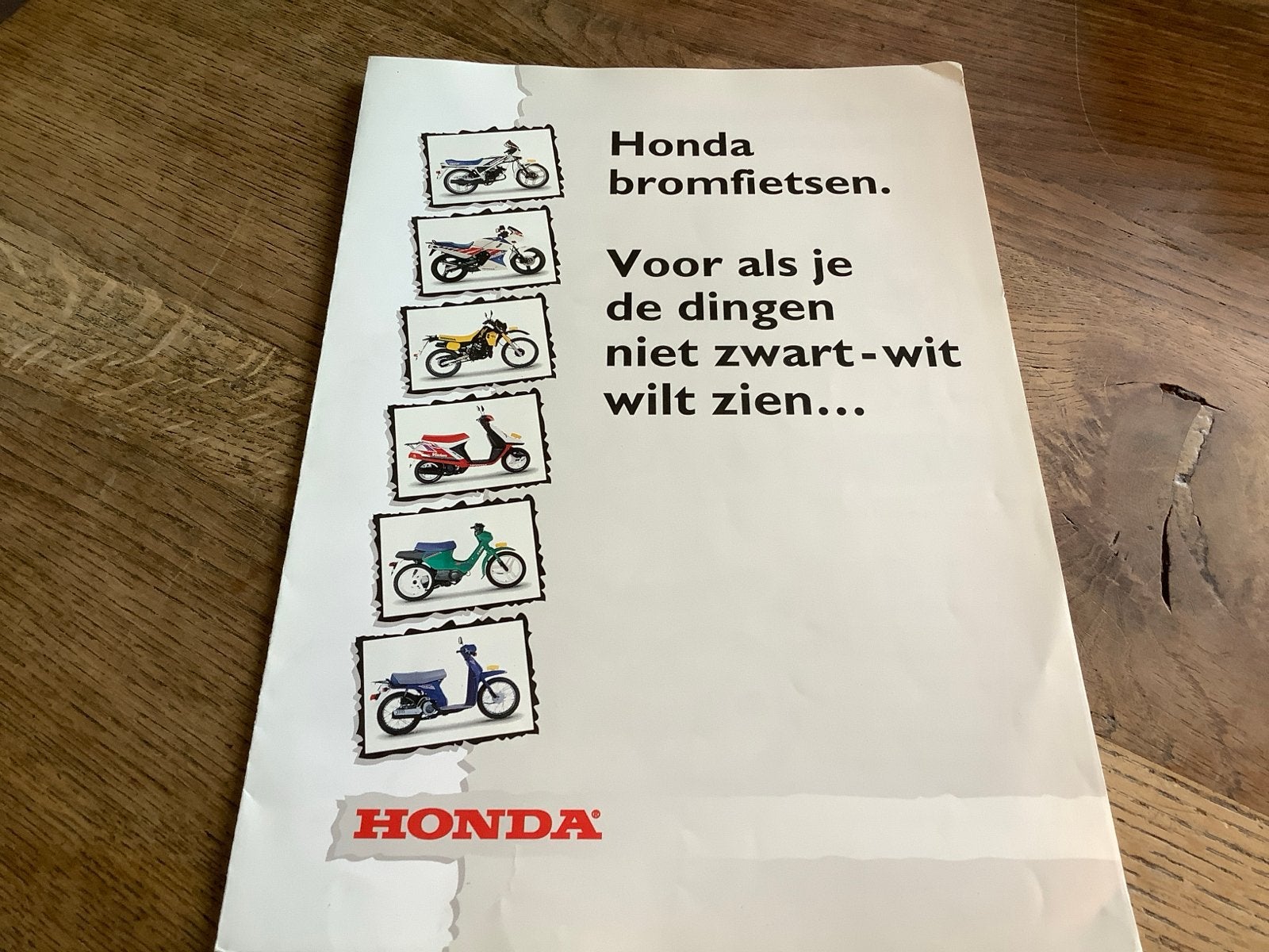 Honda bromfietsen folder - jaren '90, zeldzaam en uniek., Fietsen en Brommers, Verzenden, Nieuw