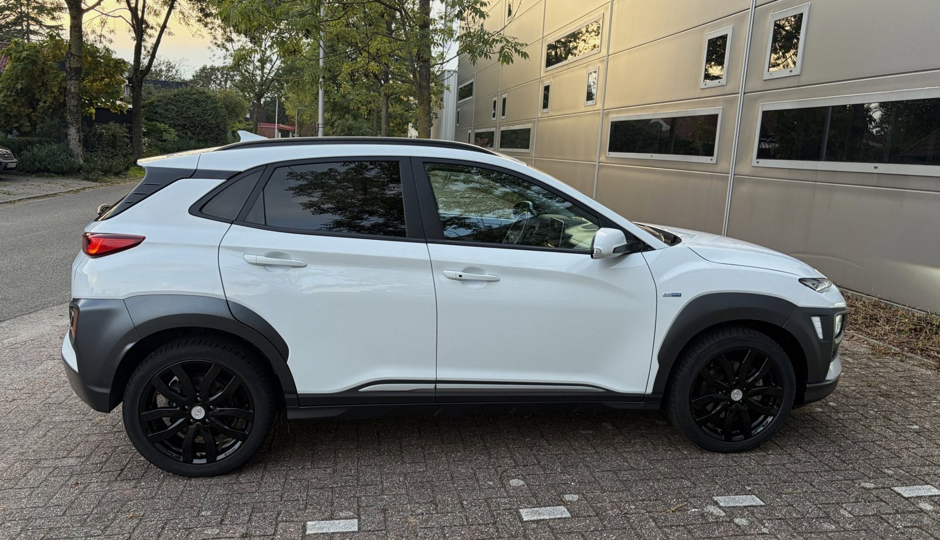 Foto 9 van Hyundai Kona 1.6 GDI HEV Premium