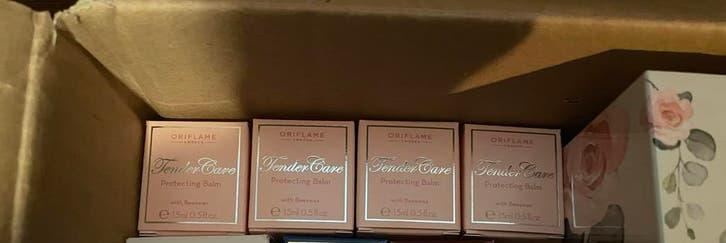 Oriflame Tender Care €5 p/st, Ophalen of Verzenden, Zo goed als nieuw, Overige kleuren, Gehele gezicht