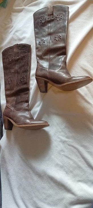Bruine leren laarzen met hak maat 41, Kleding | Dames, Schoenen, Ophalen of Verzenden, Zo goed als nieuw, Bruin, Hoge laarzen