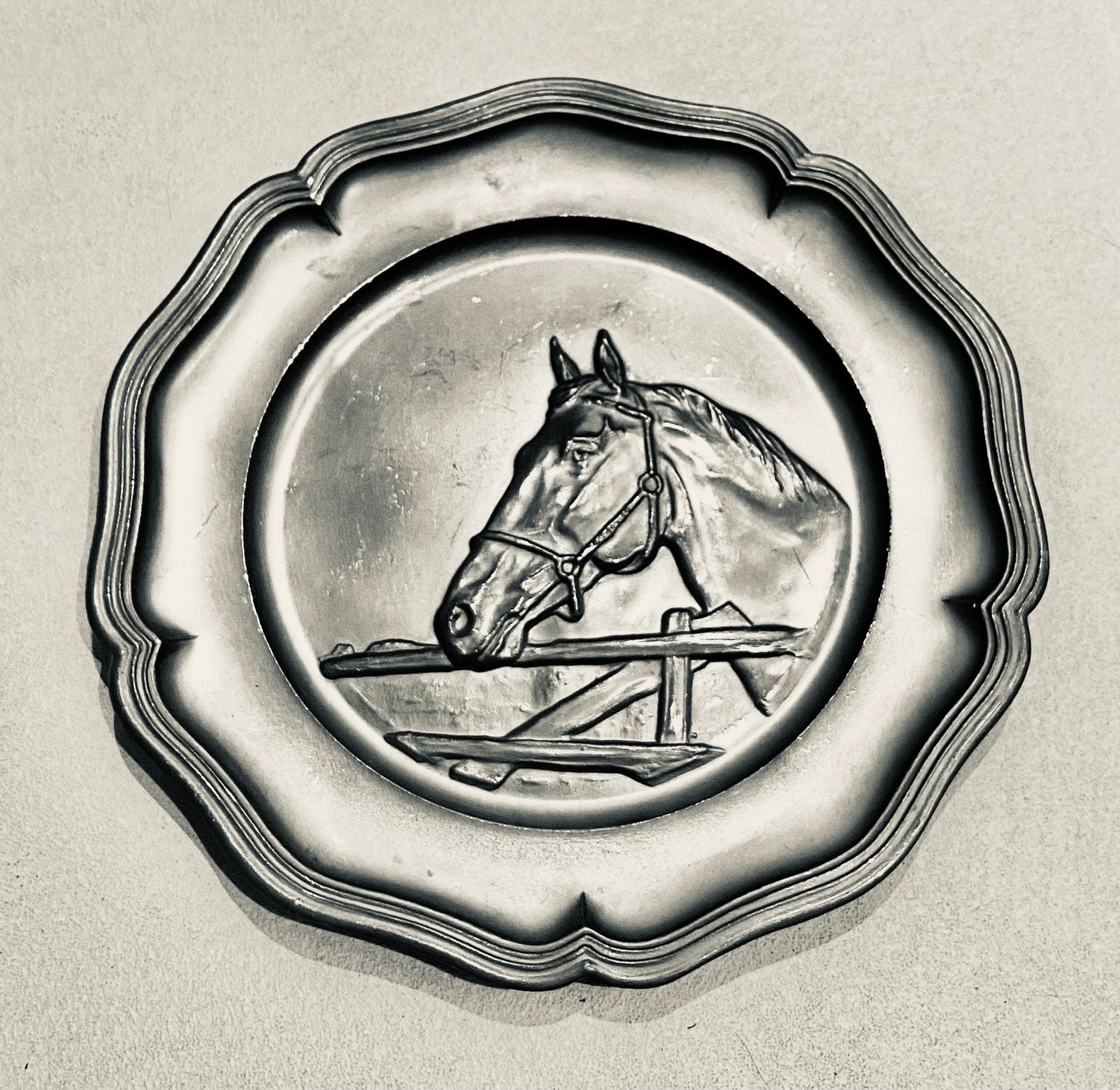 Bord tin met paard, Antiek en Kunst, Ophalen