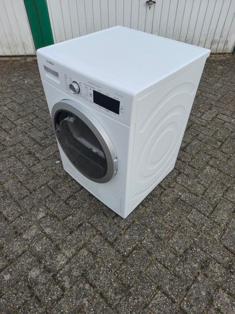 Foto 12 van Bosch serie 8 warmtepompdroger 9kg A++ klasse in prima staat