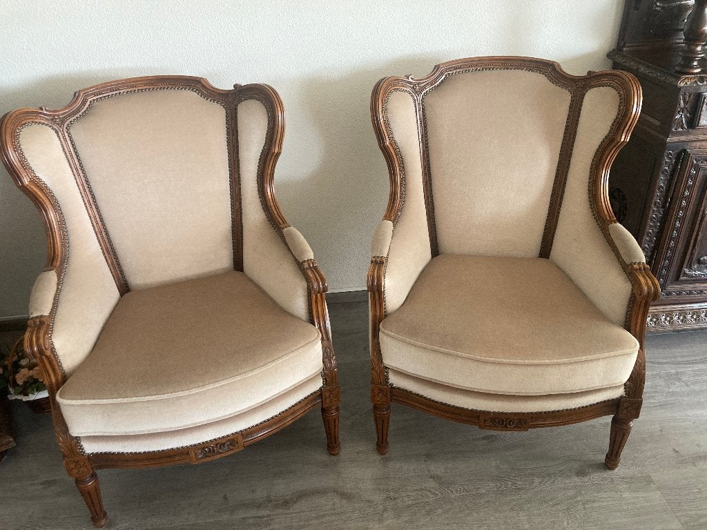Oorfauteuils in Bergère stijl, Ophalen