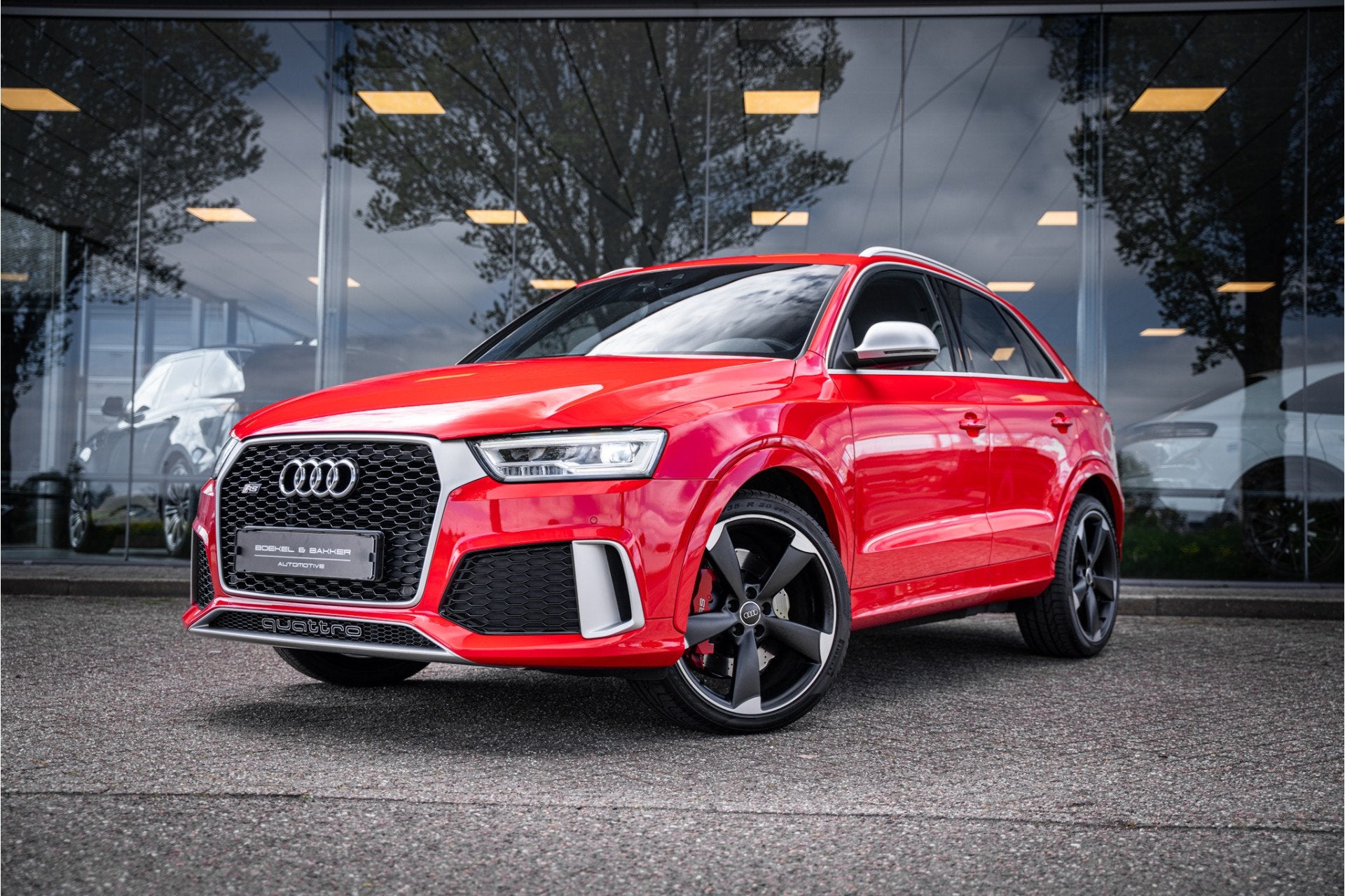 Audi Q3 RS Q3 2.5 TFSI quattro Pro Line Plus*DEALER ONDERHOU, Automaat, Gebruikt, Automatische klimaatregeling, 340 pk