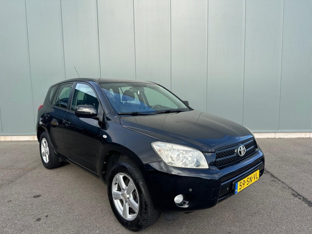 Toyota RAV4 2.0 VVTi Executive 4WD | LEDER | AIRCO | NAP !, Auto's, Automaat, 1998 cc, 4 cilinders, Verwarmde buitenspiegels