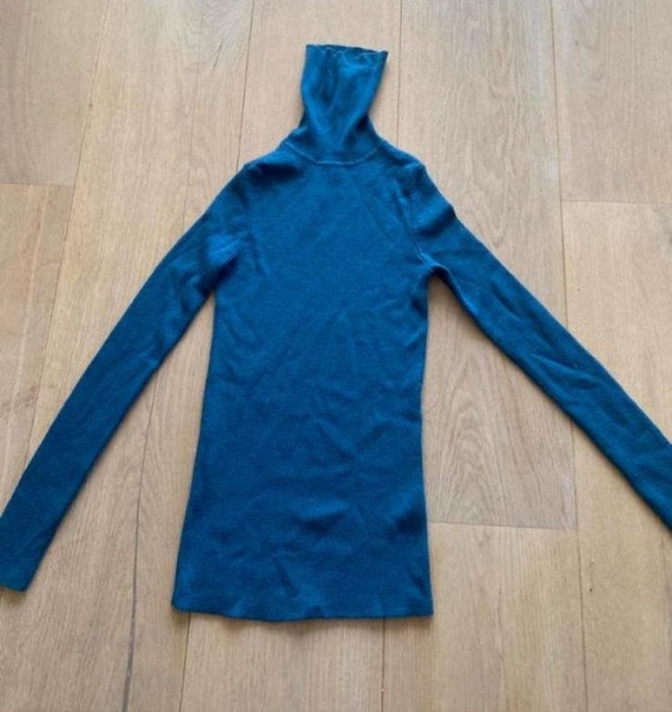 Uniqlo trui s nieuwstaat coltrui wol, Ophalen of Verzenden, Zo goed als nieuw, Maat 36 (S), Blauw