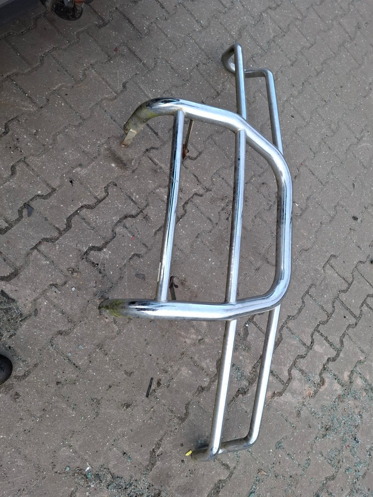Mooie nette bullbar, Ophalen