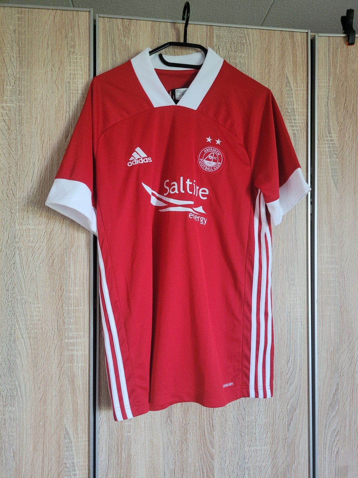 Nieuw Aberdeen Voetbalshirt Maat M met prijskaartje, Maat M, Ophalen of Verzenden, Nieuw, Shirt