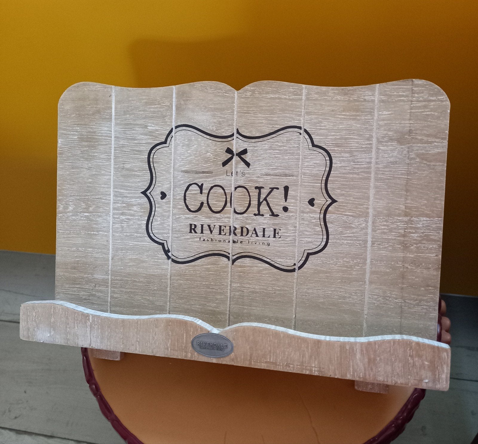 Riverdale kookboekrek - Zo goed als nieuw, Huis en Inrichting, Beige, Hout, Ophalen of Verzenden, Zo goed als nieuw