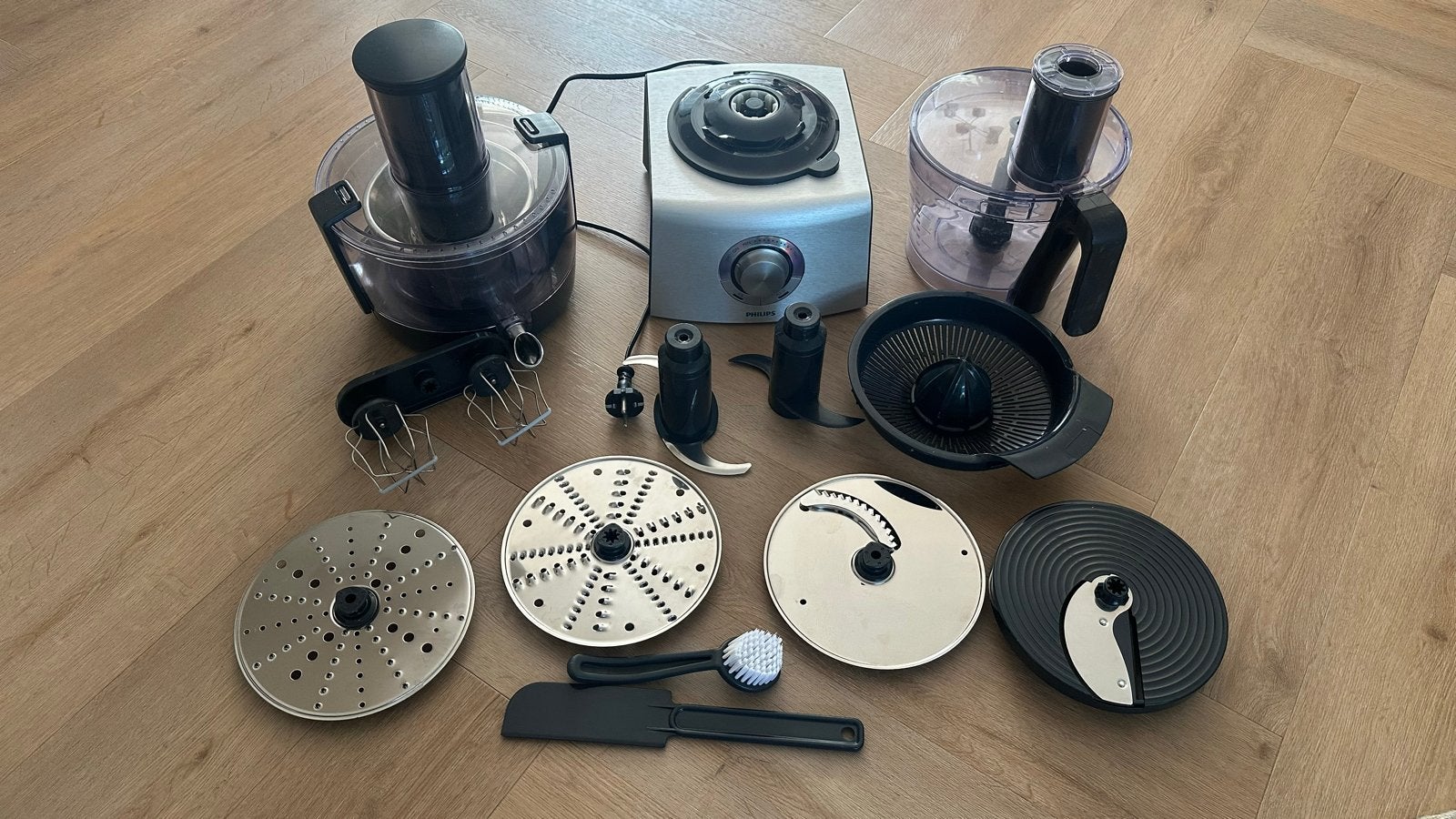 Philips Foodprocessor HR7775/00 - Compleet met accessoires, Gebruikt, 3 snelheden of meer, Ophalen of Verzenden, 2 tot 3 liter