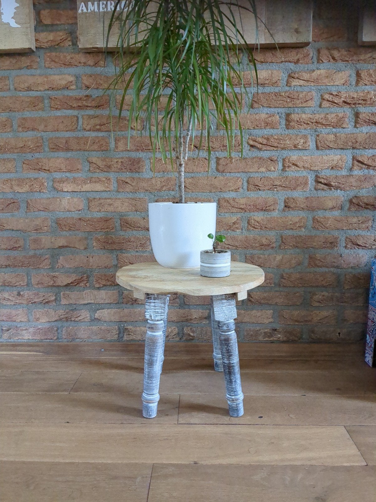 Rustiek bijzettafeltje van mangohout, Ophalen, Minder dan 45 cm, Minder dan 55 cm, Gebruikt