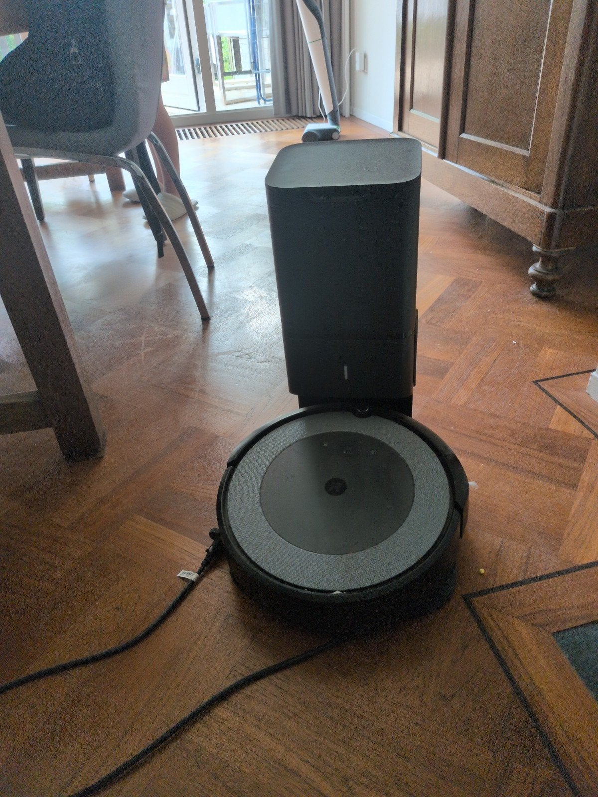 iRobot Roomba i3 Robotstofzuiger met zelflegende basis, Ophalen, IRobot, Bedienbaar via app, Zo goed als nieuw