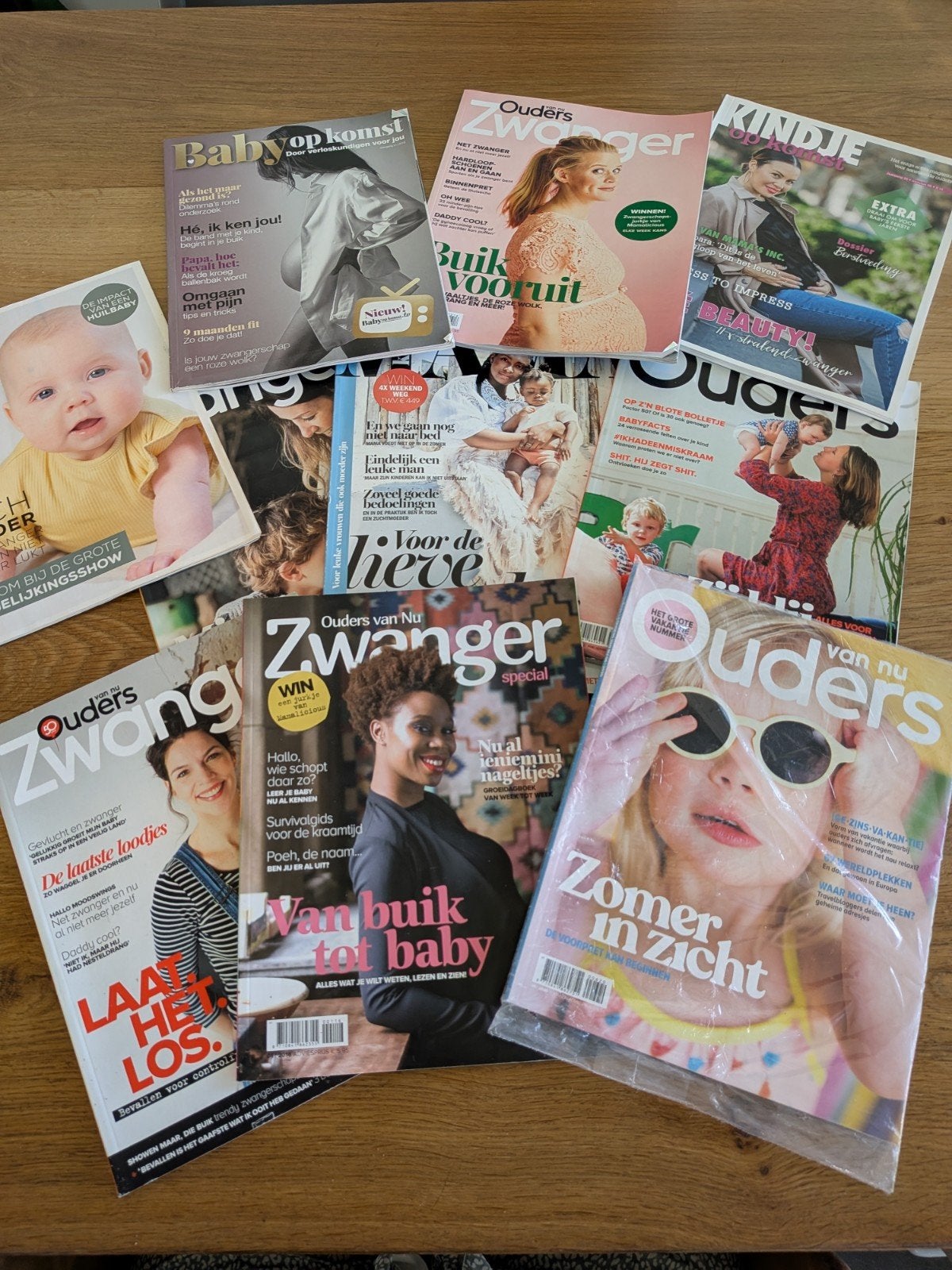 10 Tijdschriften van ouders van nu en anderen, Ophalen of Verzenden, Gelezen, Damesbladen
