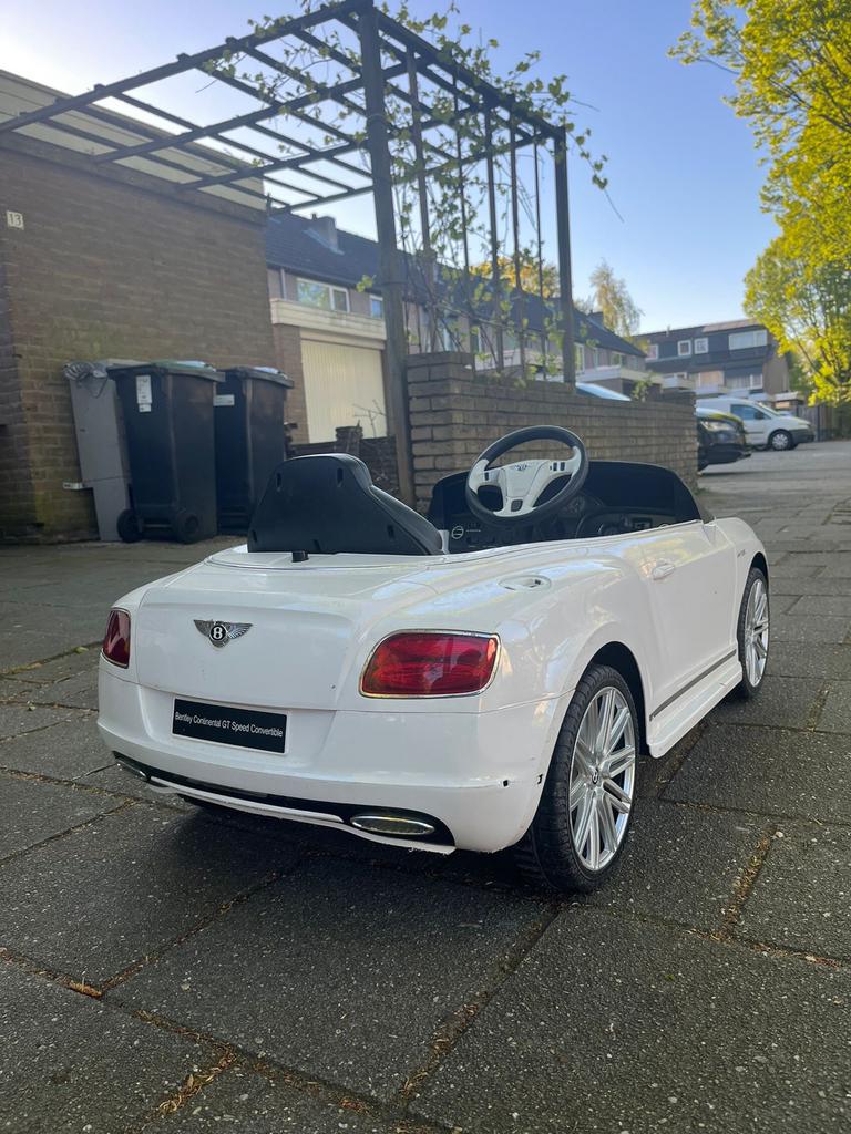 Bentley  kinder auto, Ophalen