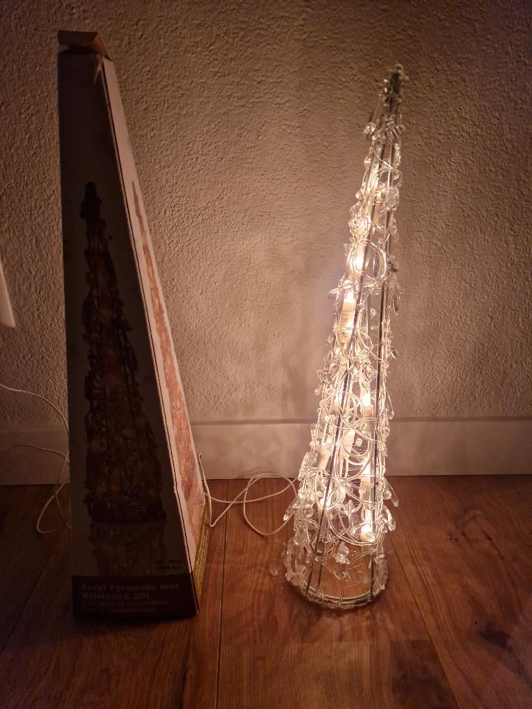 Kerst acryl piramide, Diversen, Kerst, Ophalen of Verzenden, Nieuw
