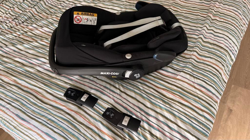 Maxi-Cosi i-Size autostoel met Isofix en Joolz adapters, Ophalen, Gebruikt, Zijbescherming, Isofix