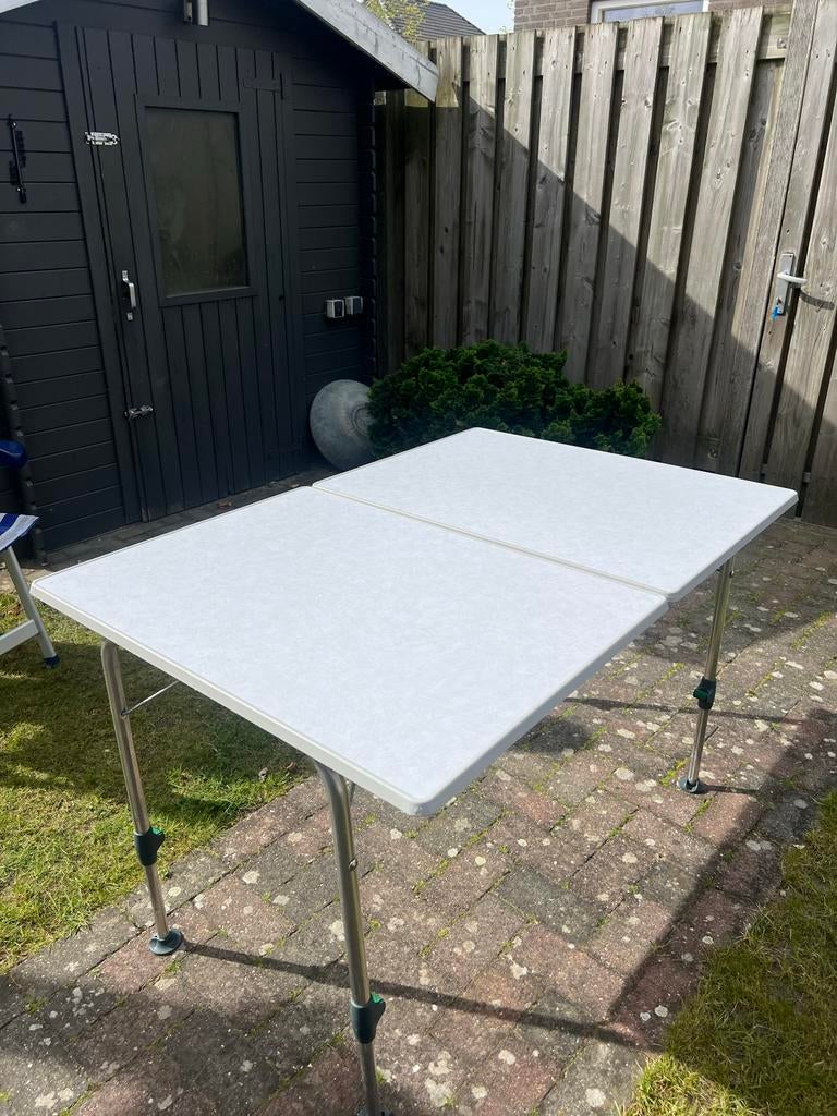 Camping tafel met twee Crespo stoelen, Ophalen of Verzenden, Campingtafel