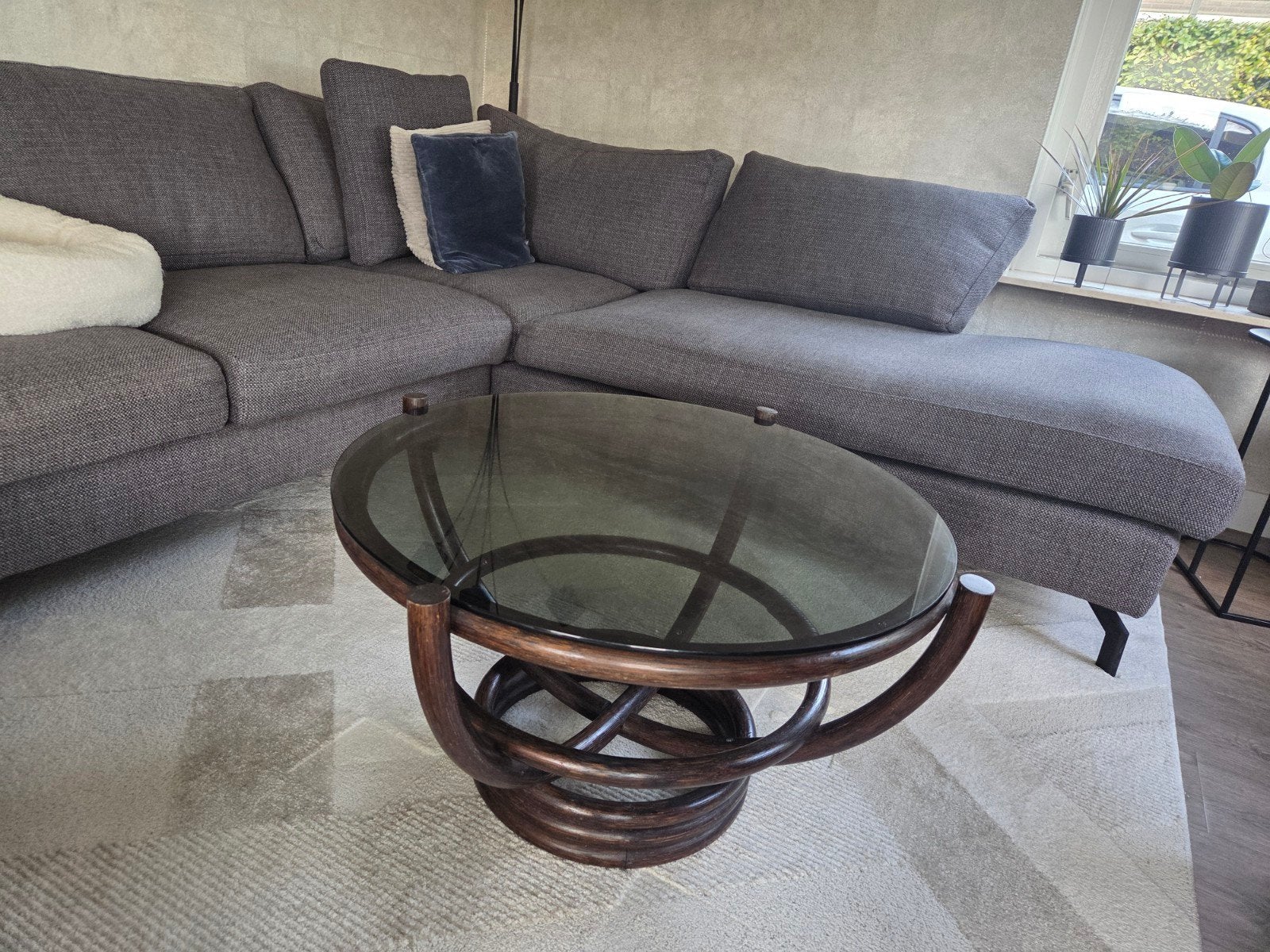 Salontafel met glazen blad en bamboe onderstel, Ophalen, 50 – 75, 50 tot 100 cm, Modern, Bohemian