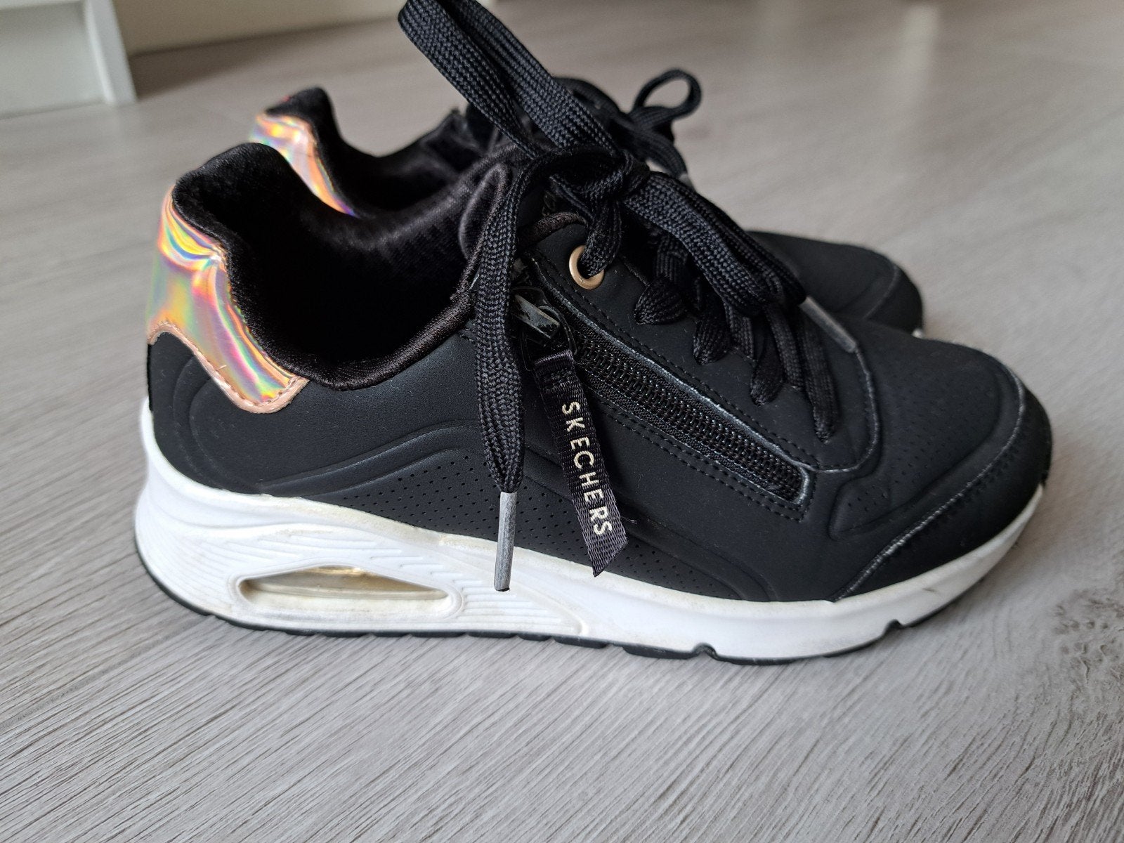 Leuke skechers maat 34 zgan, Meisje, Schoenen, Zo goed als nieuw, Skechers