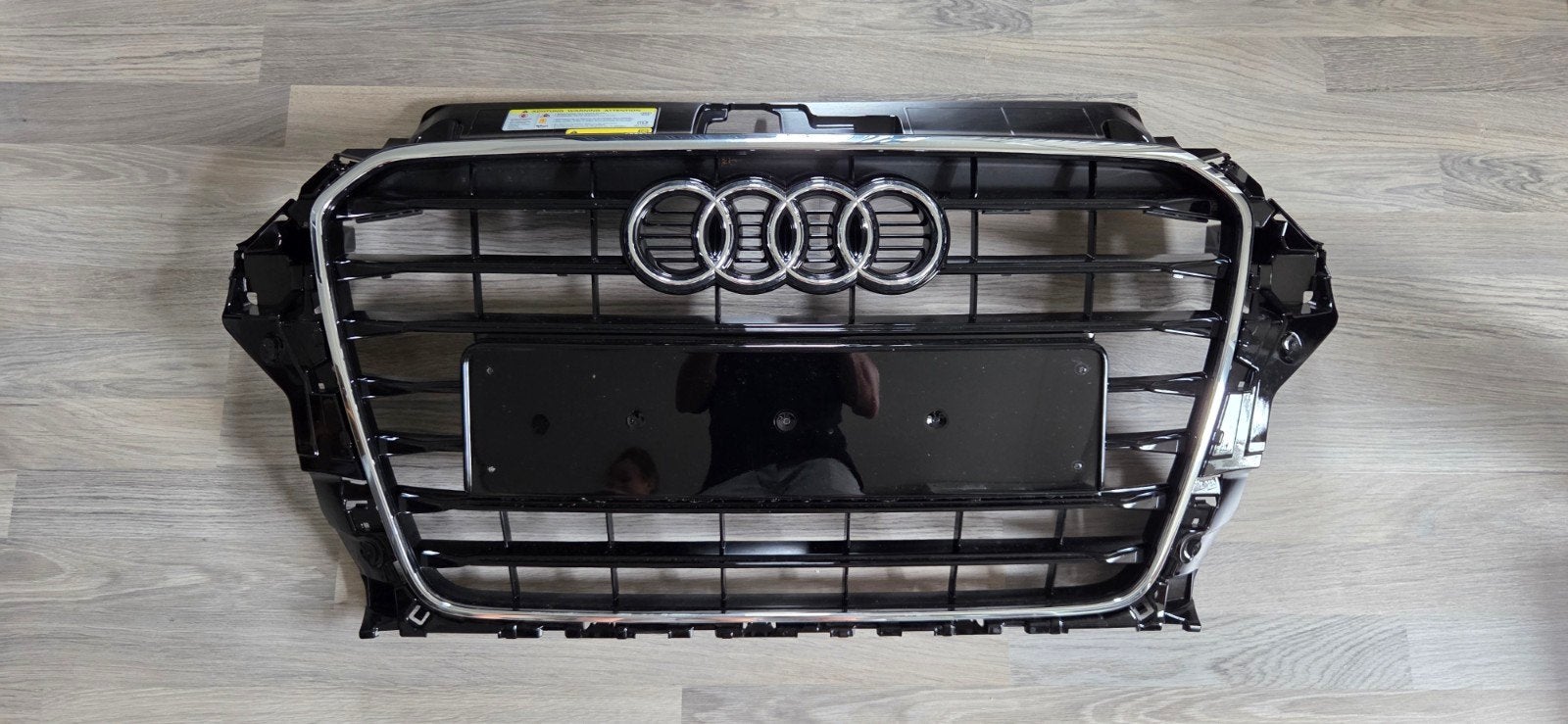 Audi A3 8V Grille - Origineel, Zwart Hoogglans, Gebruikt, Voor, Bumper, Audi